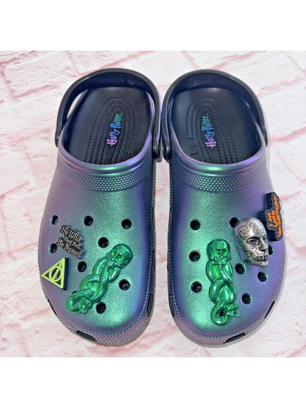 Crocs X Harry Potter Dark Arts  Iridescent Voldemort Metal Charms